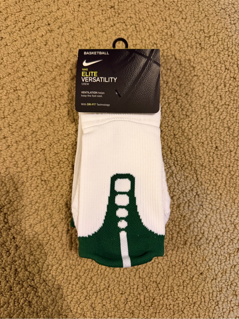 Nike Dri-Fit Elite Basketball Football Workout Crew Socks (Men’s 8-12 Large) NEW